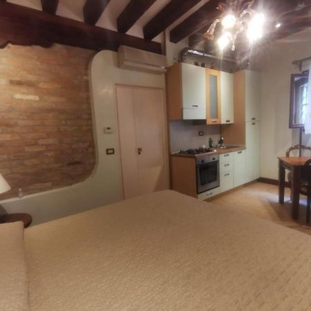 Canal View Studio Flat البندقية المظهر الخارجي الصورة
