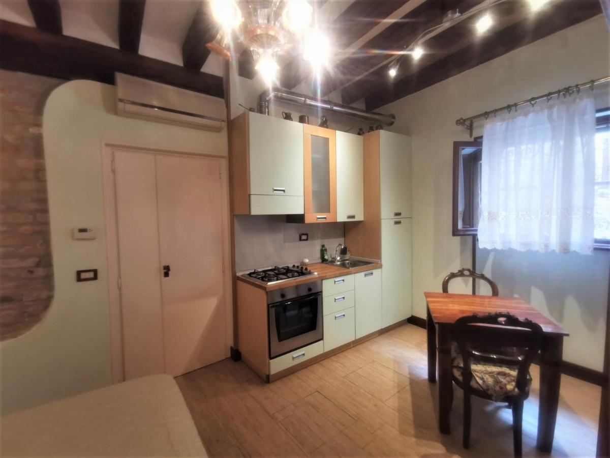 Canal View Studio Flat البندقية المظهر الخارجي الصورة
