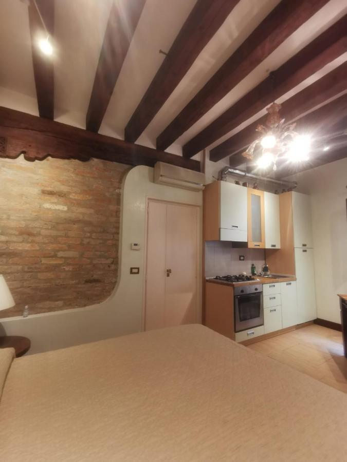Canal View Studio Flat البندقية المظهر الخارجي الصورة
