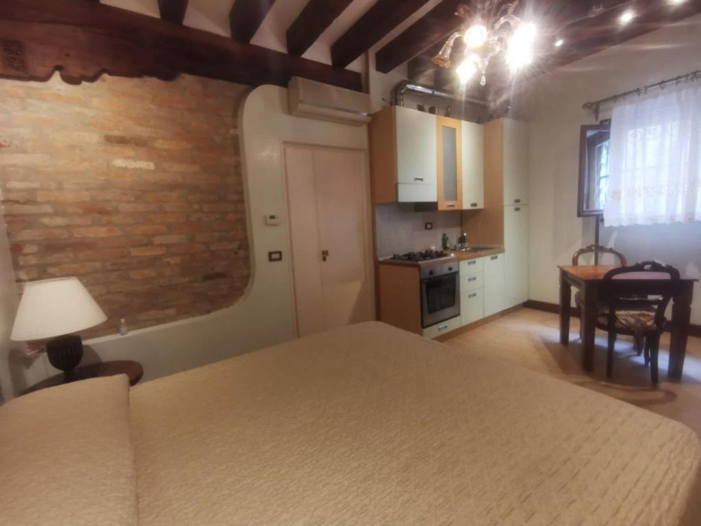 Canal View Studio Flat البندقية المظهر الخارجي الصورة